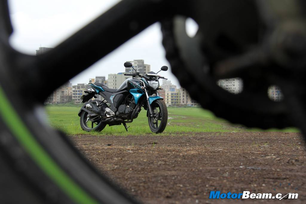 Yamaha FZ V1 vs FZ V2 Price