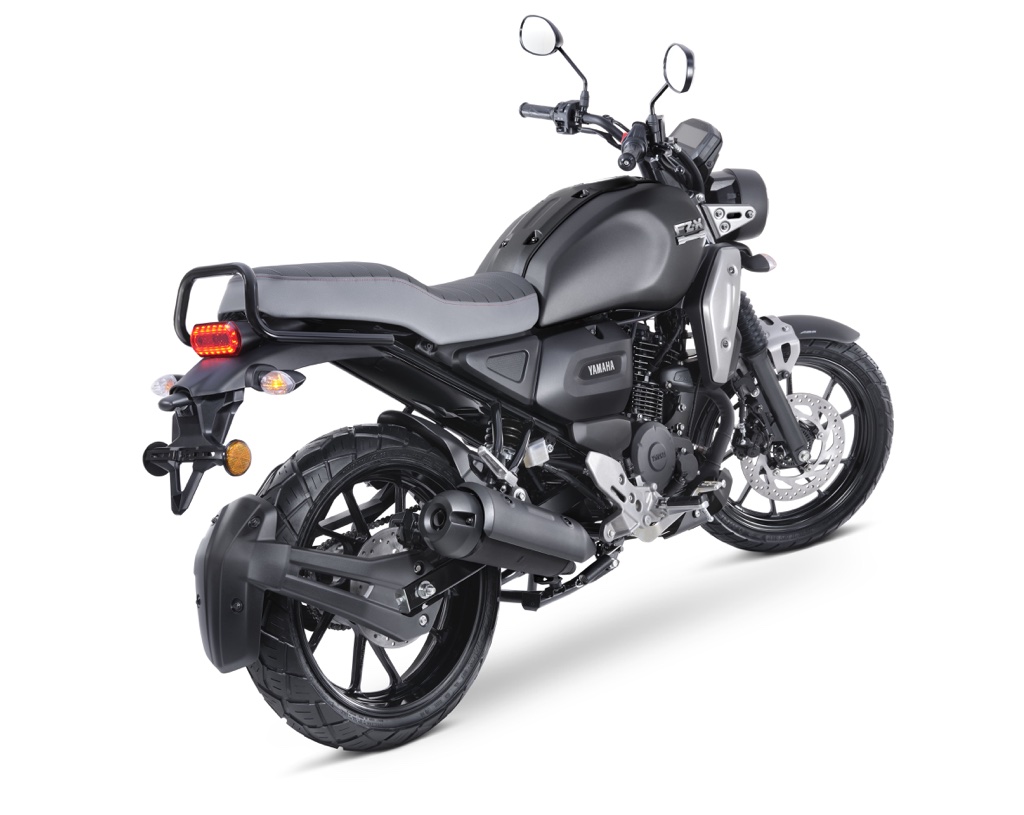 Yamaha FZ-X Matt Black Rear