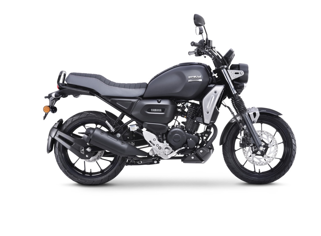 Yamaha FZ-X Matt Black Side