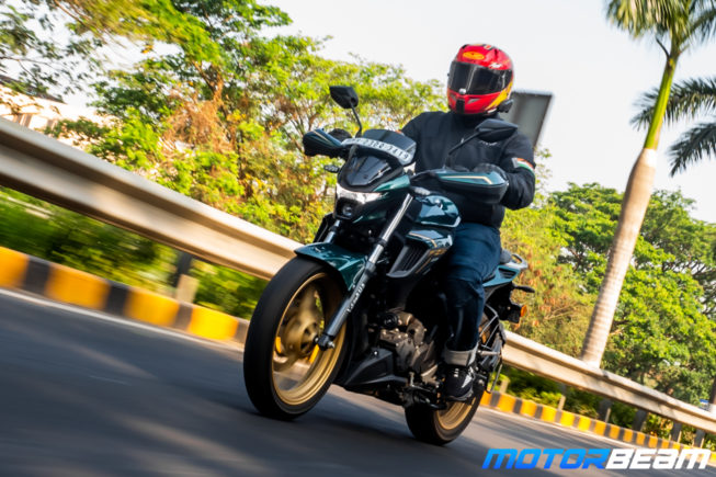 Yamaha FZS 25 Hindi Video Review