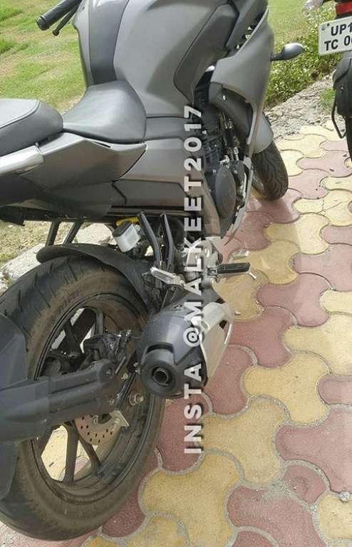 Yamaha Fazer 250 Exhaust