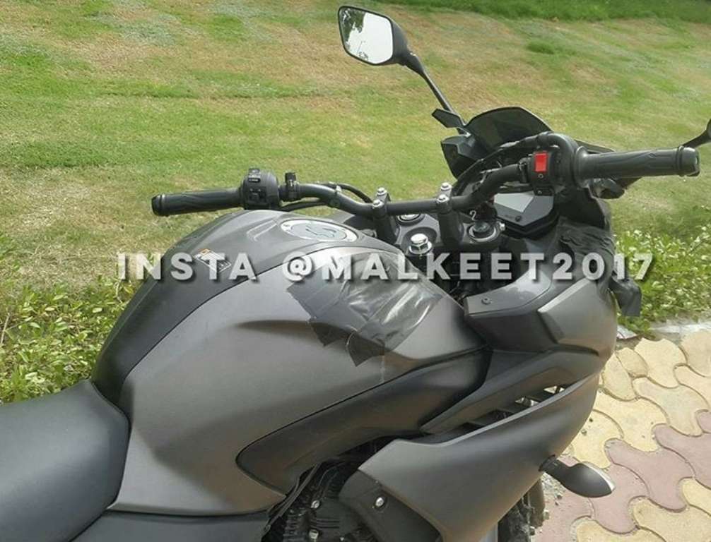 Yamaha Fazer 250 Tank