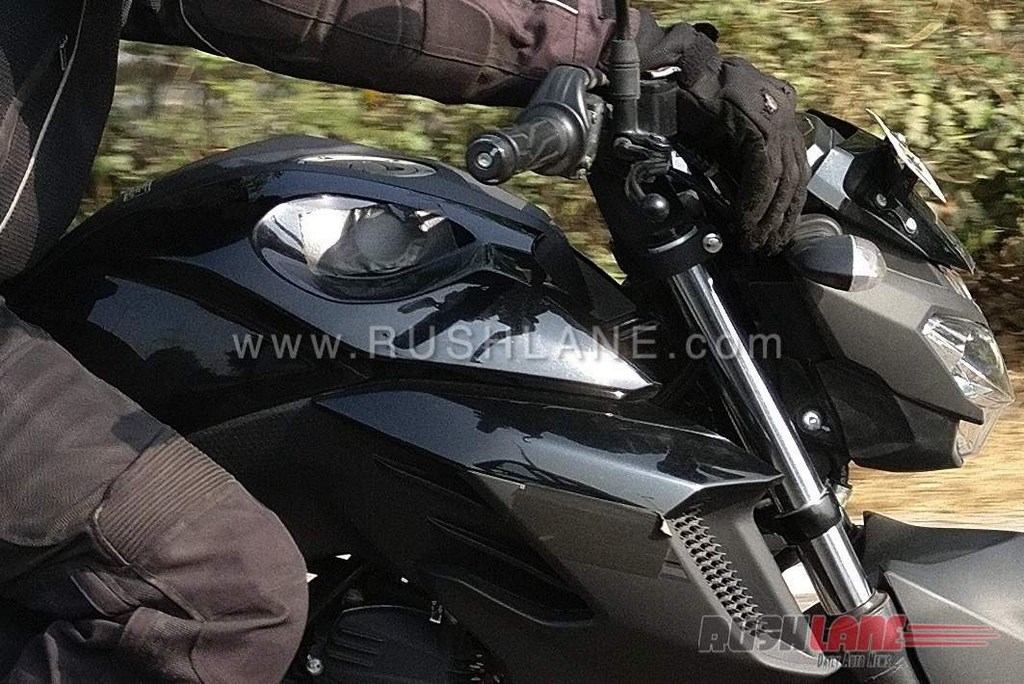 Yamaha Naked Spied Tank