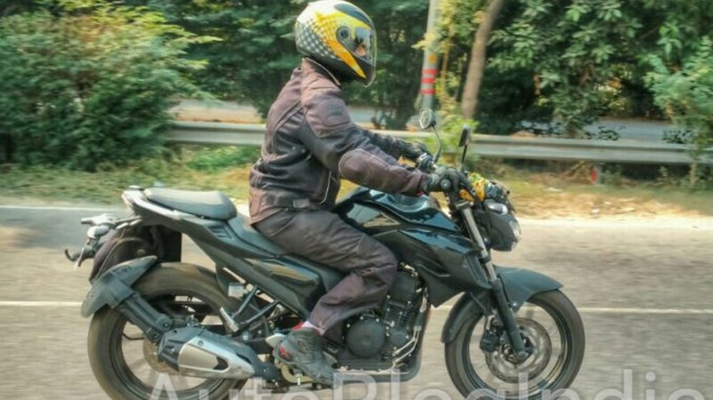 Yamaha Naked Spied