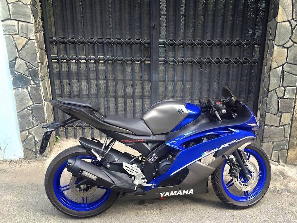 Yamaha YZF R15 Modified To Look Like R6 In Vietnam Yamaha YZF R15 Modified To Look Like R6 In Vietnam