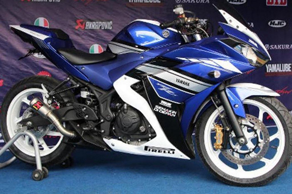 Yamaha R25 MotoGP Edition