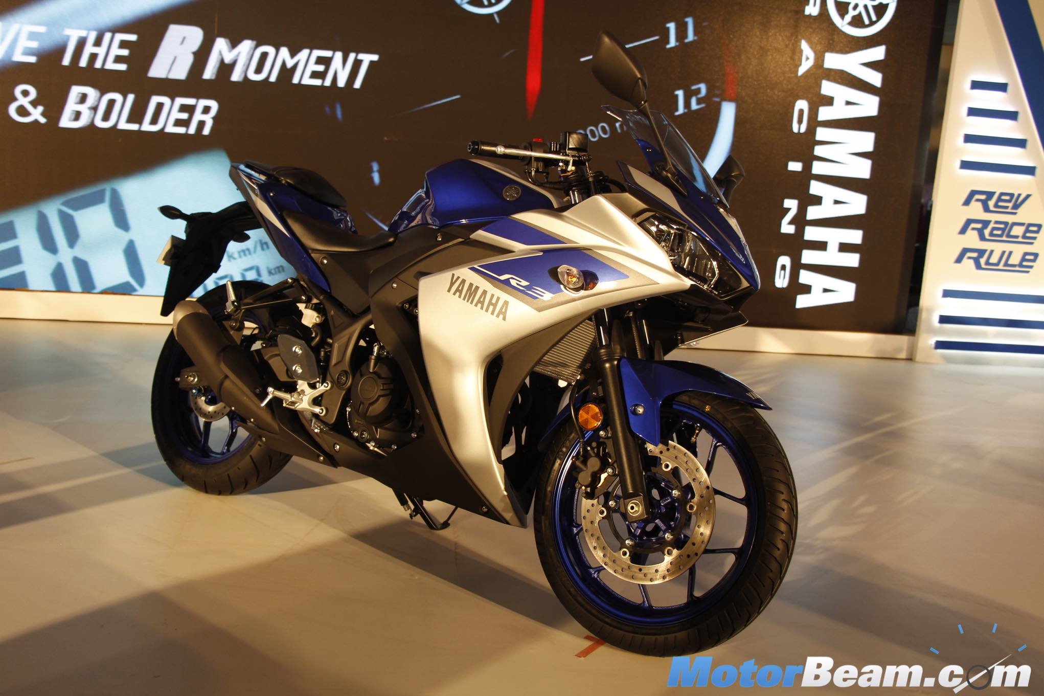 Yamaha R3 Price