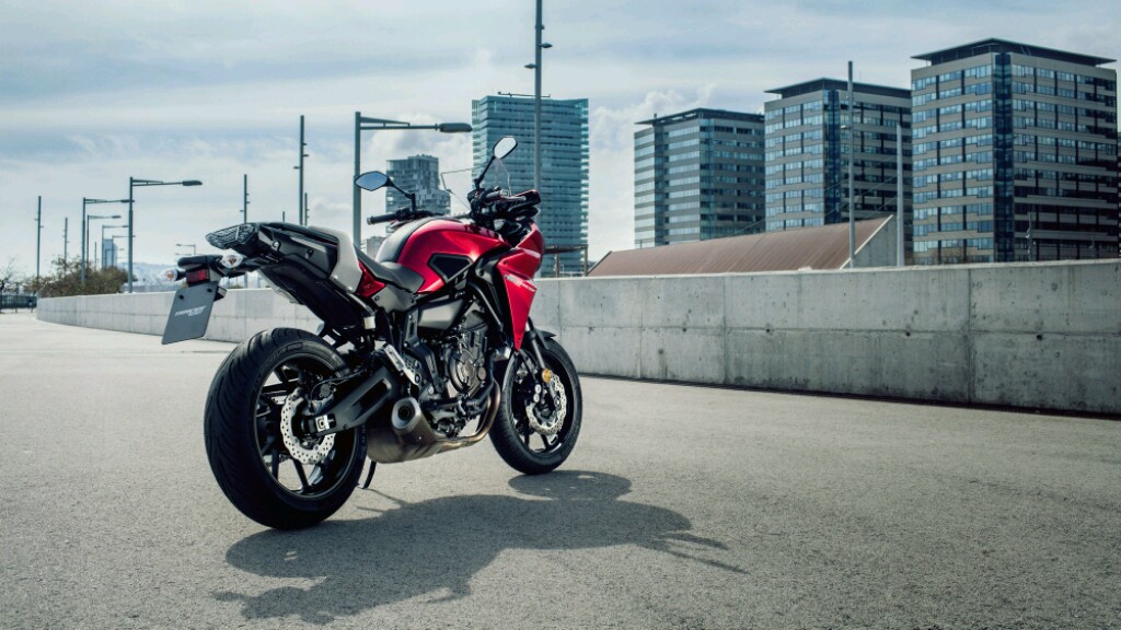 Yamaha Tracer 700 Side