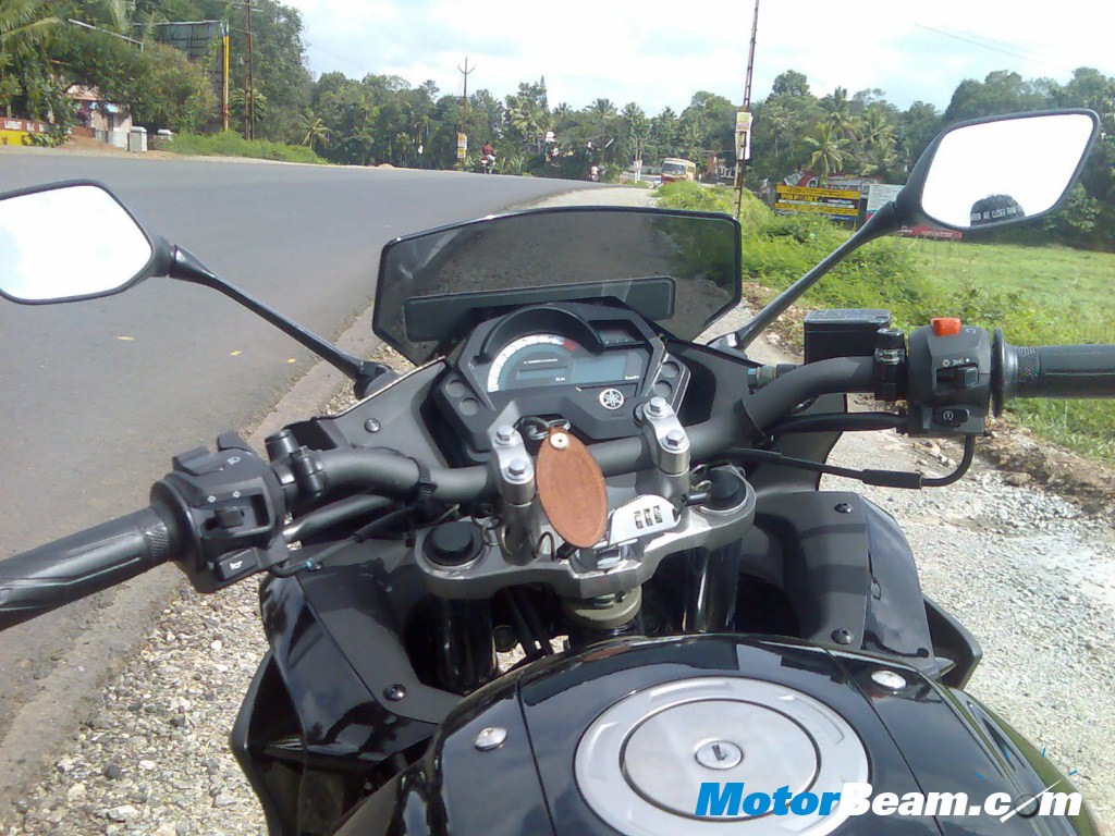 Yamaha_Fazer_Riders_View